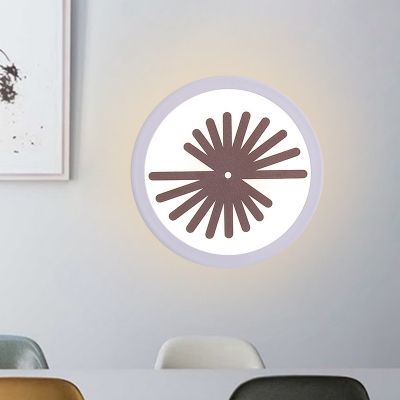 Acrylic Circular Wall Sconce Contemporary White LED Wall Mount Lighting in Warm/White Light with Sector/Leaf Pattern
