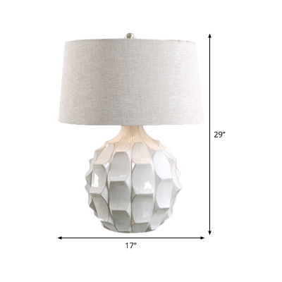 1 Head Living Room Table Light Modernist White Small Desk Lamp with Drum Fabric Shade