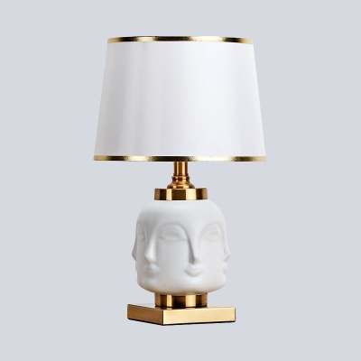 1 Head Shaded Desk Light Modernism Fabric Night Table Lamp in White for Living Room
