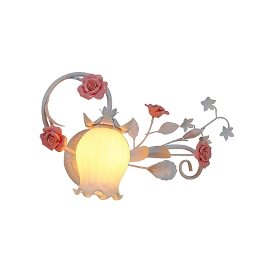 Metal Flower Wall Mounted Lamp Countryside 1 Head Living Room Sconce Light Fixture in Yellow/Pink/Blue