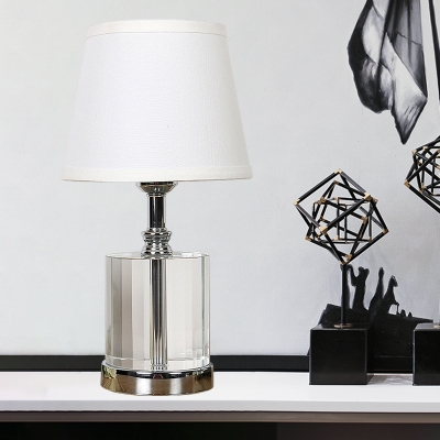 1 Bulb Living Room Table Lamp Modernist White Desk Light with Flare Fabric Shade