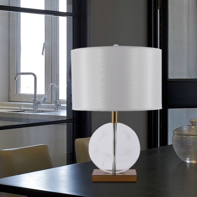 Straight Sided Shade Task Lighting Modernist Fabric 1 Bulb Small Desk Lamp in Gold