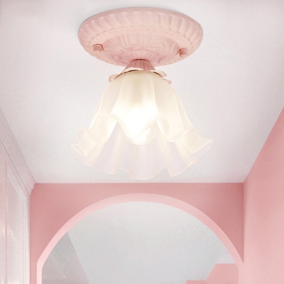 1 Bulb Scalloped Ceiling Light Pastoral White/Pink/Blue Metal Flush Mount Lamp for Living Room