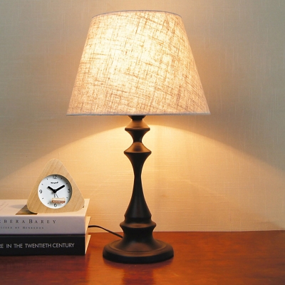 White Flared Table Light Modernist 1 Head Fabric Nightstand Lamp with Metal Base