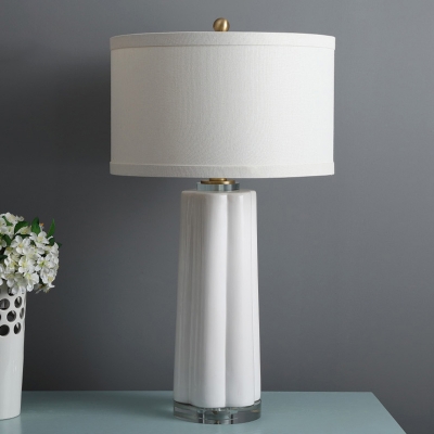 1-Head Living Room Table Lamp Simplistic White Ceramic Floral Base Designed Desk Light with Drum Fabric Shade