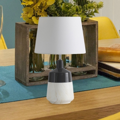 1-Bulb Living Room Desk Light Simplicity White Ceramic Base Designed Nightstand Lamps with Tapered Fabric Shade