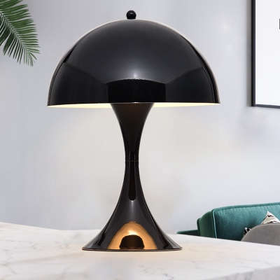 1-Head Living Room Reading Light Nordic Style Black/White Night Table Lighting with Mushroom Iron Shade
