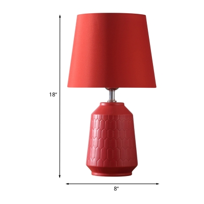 1 Bulb Wedding Room Desk Light Modernist Red Ceramic Base Designed Night Table Lamp with Tapered Fabric Shade