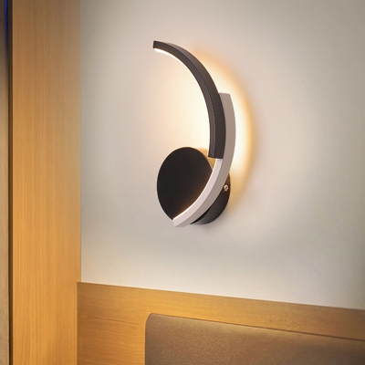 Modern Curved Line Wall Light Sconce Acrylic LED Bedside Wall Mounted Lamp in Black, White/Warm Light