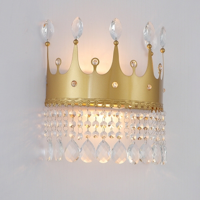 2 Lights Wall Mount Lighting Modernism Crown Shaped Metal Wall Sconce Lamp in Gold with Crystal Drop