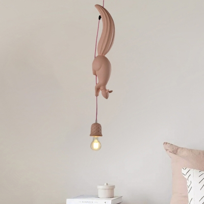Single Head Pendulum Light Rural Squirrel Chasing After Pinecone Resin Down Lighting Pendant in Pink/White/Blue