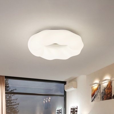 Black and White Round Flush Lamp Contemporary LED Acrylic Flush Mount Ceiling Light