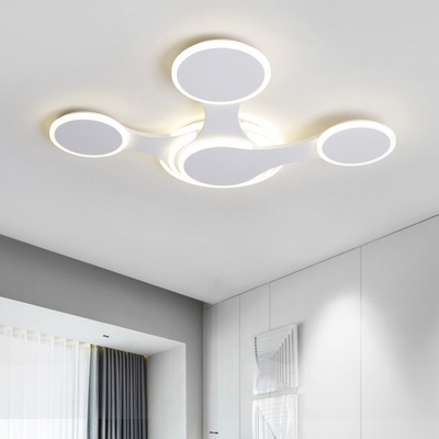 White Fan Designed LED Ceiling Mounted Light Contemporary 3/4 Heads Acrylic Flush Mount for Bedroom