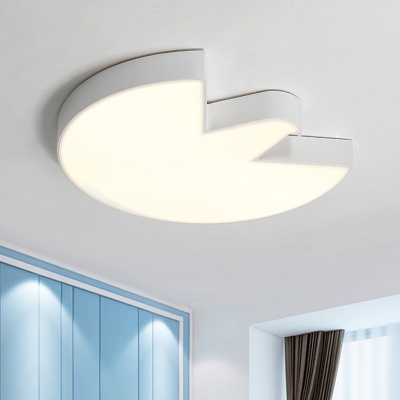 Contemporary LED Ceiling Flush Mount White/Black Pigeon Flush Light with Acrylic Shade for Bedroom