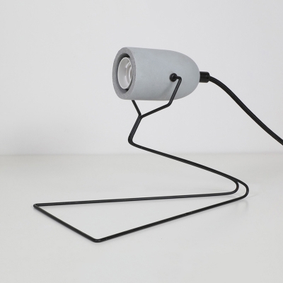 Industrial Triangle Frame Table Lighting 1 Bulb Iron Desk Lamp in Black with Grey Cement Detail