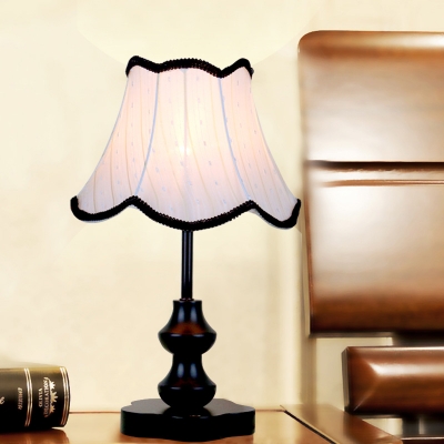 1-Light Scalloped Flare Table Lamp Transitional White Fabric Night Lighting with Trim in Black