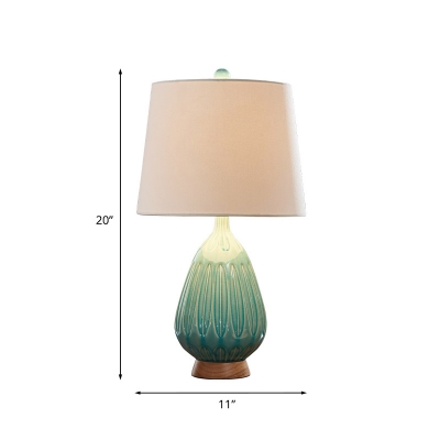 Green 1-Light Nightstand Light Lodge Ceramic Droplet Lounge Table Lamp with Taper Fabric Shad