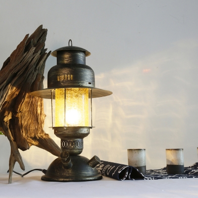 1 Head Kerosene Desk Lighting Industrial Brass Finish Yellow Crackle Glass Table Lamp