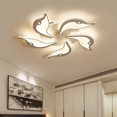 3/5-Petal Flush Mount Ceiling Light Fixture Modernist Acrylic 23.5
