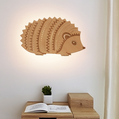 Cartoon Hedgehog Shape Sconce Light Wood LED Indoor Wall Lamp Fixture in Beige, Left/Right