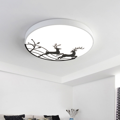 White/Black Finish Circle Flush Light Fixture Modernist LED Metal Flush Mounted Lamp with Deer Pattern