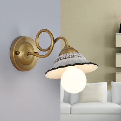 Romantic Pastoral Flared Wall Light Fixture 1 Light Ceramic Wall Sconce with Brass Twisted Arm