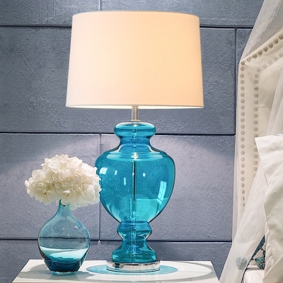 Single-Bulb Table Lamp Retro Urn Blue Glass Nightstand Light with Drum Lamp Shade