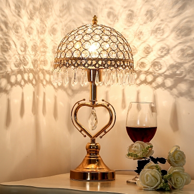 1 Light Night Table Lamp Retro Bowl Crystal Nightstand Light in Gold with Heart Design