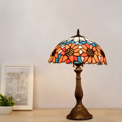 Stained Art Glass Yellow/Orange Table Light Sunflower 1 Light Victorian Style Night Lamp for Bedroom
