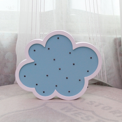Kids Style Cloud Wooden Nightstand Light Mini Battery LED Wall Mounted Lamp in Pink/Blue
