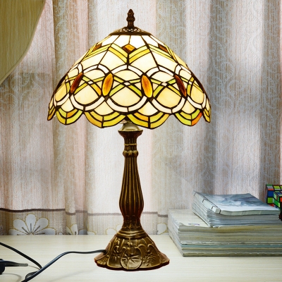 1 Light Scalloped Shade Table Light Tiffany Style Bronze Stained Glass Jeweled Nightstand Lamp