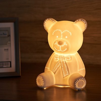 Bear Bedside Nightstand Lamp Ceramic Single Bulb Kids Style Table Light in White