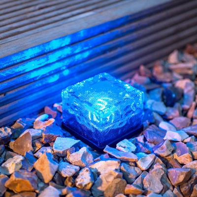 Clear Ice Cube Solar Ground Lighting Simple Textured Glass LED Pathway Light in White/Color-Changing/Blue Light for Yard