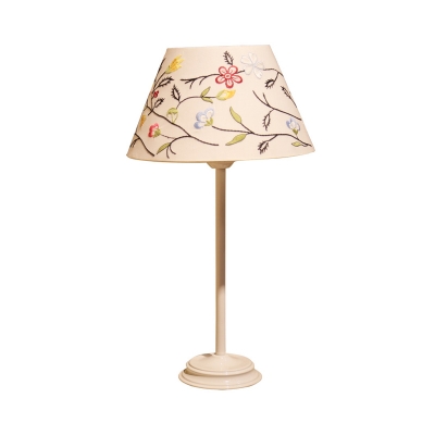 Conical Bedroom Table Light Romantic Pastoral Fabric 1-Head White Night Lighting with Flower Pattern