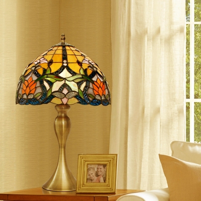 Cut Glass Bowl Table Lighting Baroque 1-Light Gold Flower Patterned Night Lamp for Living Room