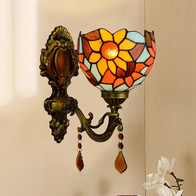 Brass 1-Head Wall Sconce Lighting Tiffany Hand-Crafted Glass Sunflower Wall Mounted Light Fixture