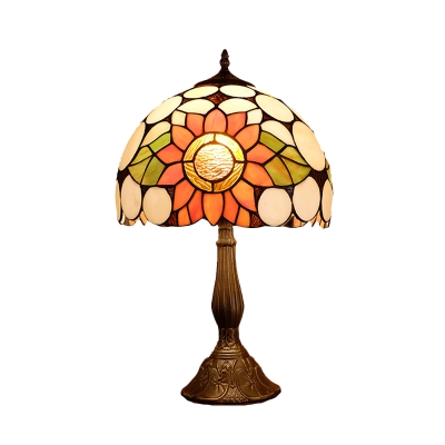 1 Light Night Lighting Tiffany Style Dome Shade Hand Cut Glass Sunflower Patterned Table Lamp in Bronze