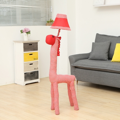 Cartoon Giraffe Floor Lamp Checkered Fabric 1 Bulb Living Room Standing Light in Red/Blue