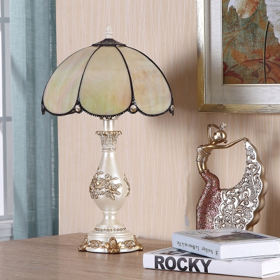 Tiffany Scalloped Night Light 1 Light Beige Glass Nightstand Lamp in White and Gold