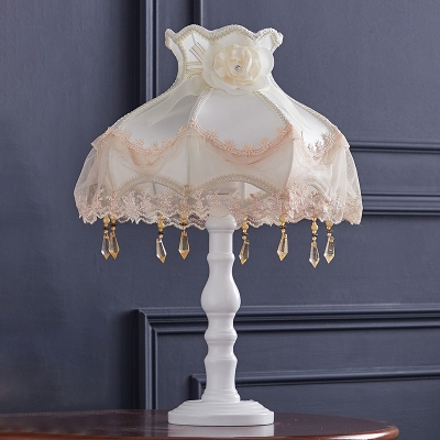 Kids Single-Bulb Table Light White Lace/Flower-Trim Princess Dress Nightstand Lamp with Fabric Shade and Beading Fringe