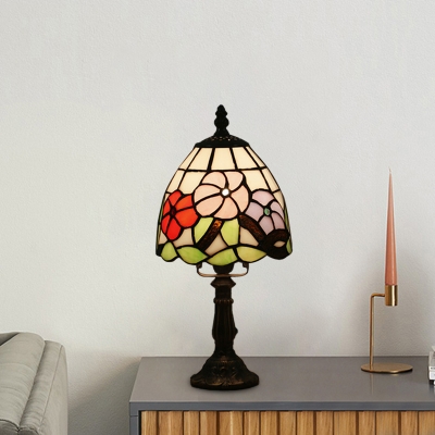 Stained Glass Tapered Night Lighting Victorian 1-Head Red/Pink/Orange Table Light with Flower Pattern