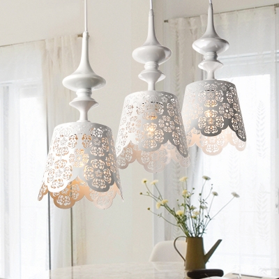 Metal Ruffle Edge Cluster Pendant Pastoral 3 Heads Restaurant Drop Lamp in White with Cutout Flower Design