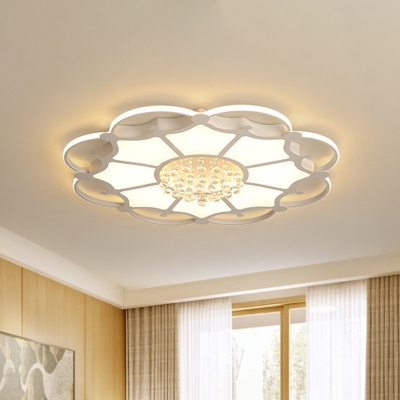 Modern Flower Flushmount Light Metallic Living Room LED Flush Mounted Lamp in White with Crystal Drops