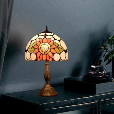 1 Light Night Lighting Tiffany Style Dome Shade Hand Cut Glass Sunflower Patterned Table Lamp in Bronze