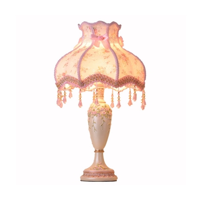 Single Bulb Night Stand Lamp Romantic Pastoral Scalloped Dress Fabric Table Light with Braided Trim
