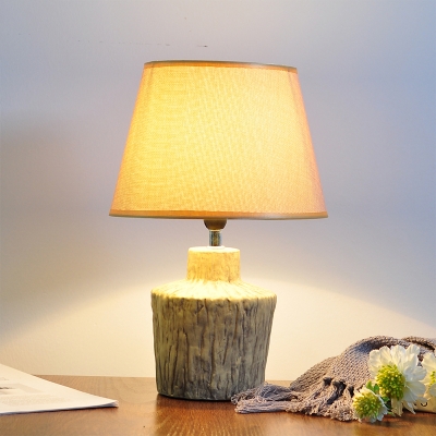 Nordic Water Crock Ceramic Night Lamp 1 Head Table Lighting with Tapered Lampshade in Yellow/Grey