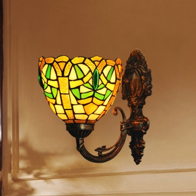 1 Head Living Room Wall Lighting Ideas Tiffany Brass Sconce Light with Bell Stained Glass Shade