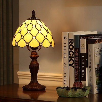 Beaded Nightstand Lighting 1-Head Beige Glass Tiffany Style Night Table Light with Dark Wood Resin Base