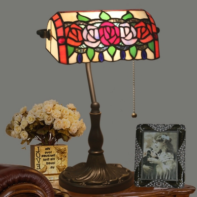 Bronze 1 Light Night Table Lamp Victorian Stained Glass Rollover Shade Flower Patterned Desk Lighting with Pull Chain