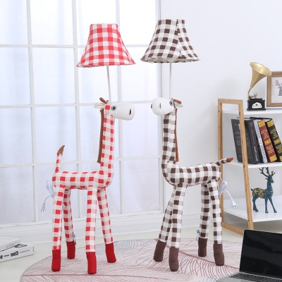 Red/Coffee Giraffe Floor Lamp Cartoon 1-Head Fabric Floor Standing Lighting for Children Bedroom